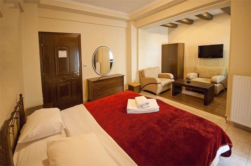 Nostos Hotel Káto Loutrákion Cameră foto