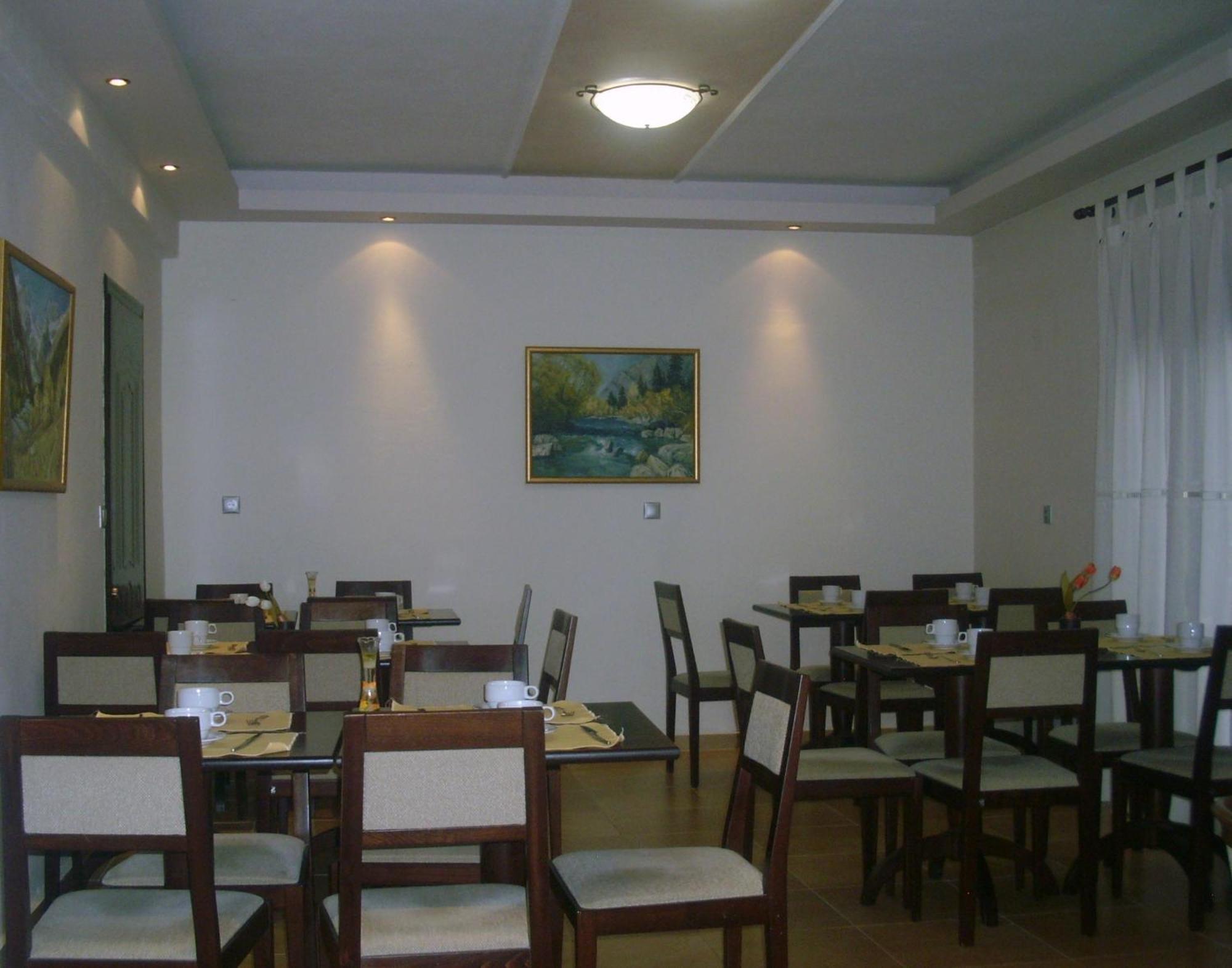 Nostos Hotel Káto Loutrákion Exterior foto