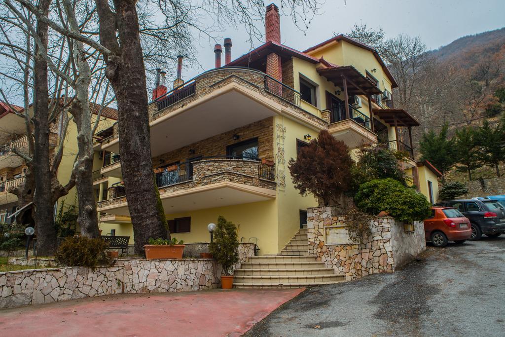 Nostos Hotel Káto Loutrákion Exterior foto