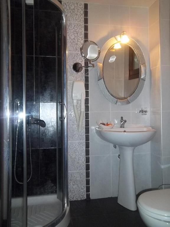 Nostos Hotel Káto Loutrákion Cameră foto